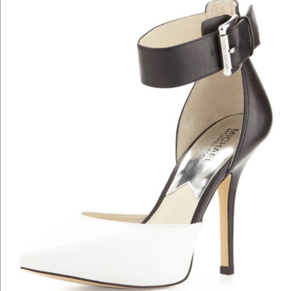 MICHAEL Michael Kors Shoes - Shoe pump heel 41/2 inch heel